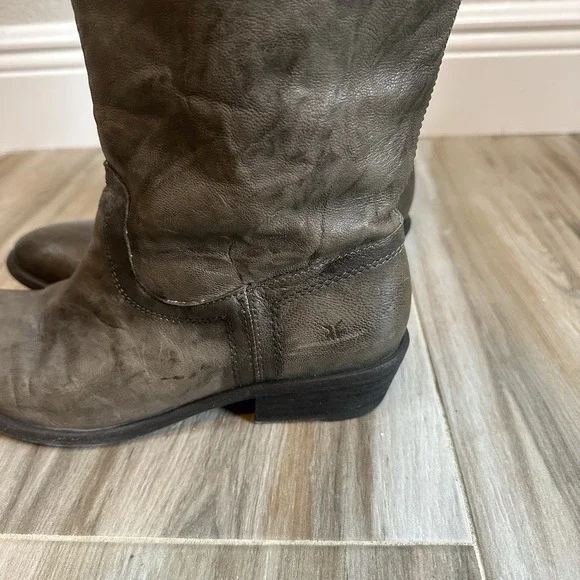 FRYE Carson Boots SZ 8.5 Tall Gray Leather Cowboy Western Riding Pull on Classic